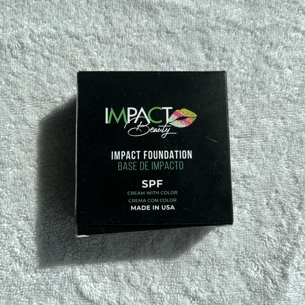 Impact Foundation SPF Cream with Color